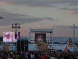 ON-JMJ-ONA33259.jpg