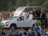 ON-JMJ-ONA33319.jpg